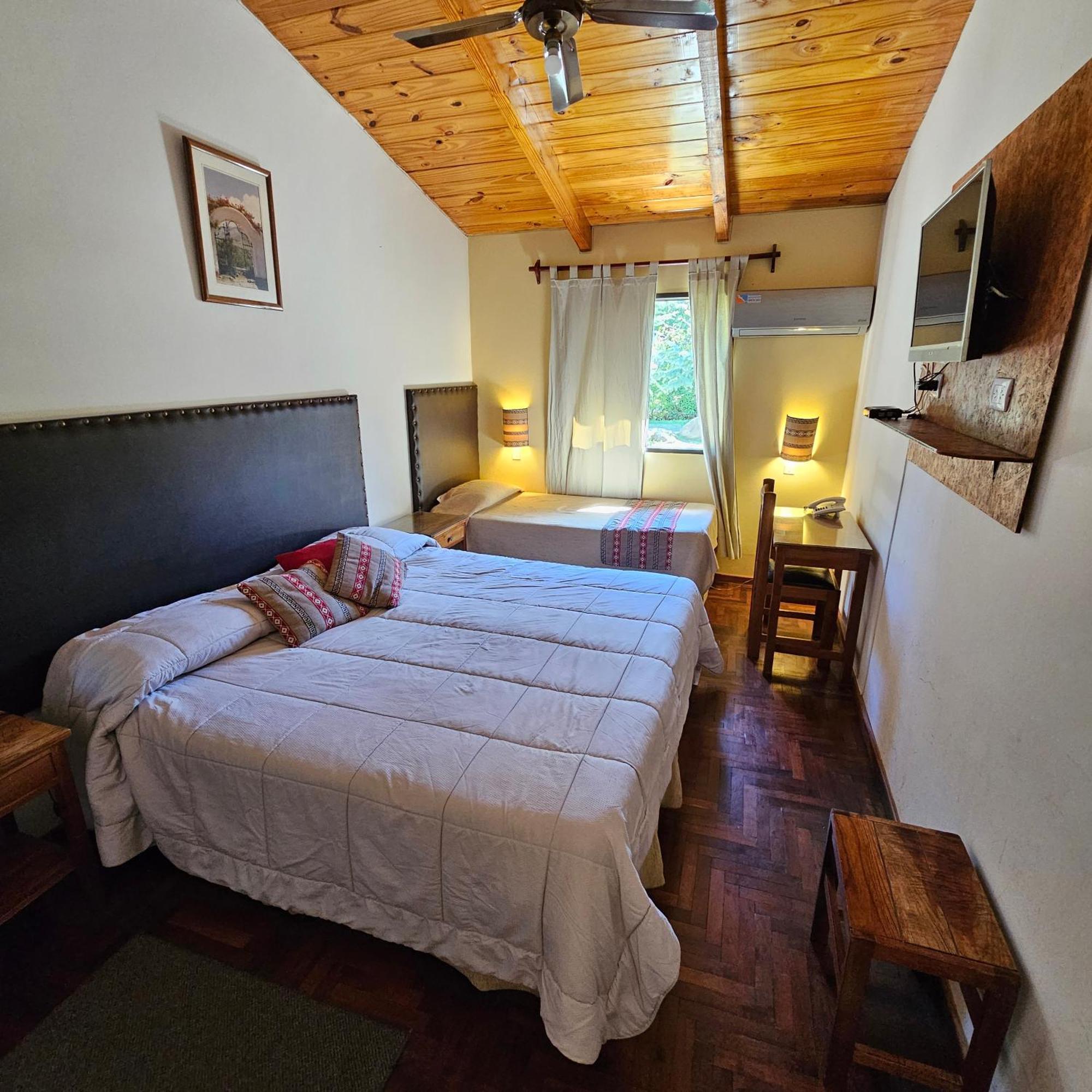 Hotel Tafi Tafí del Valle Esterno foto